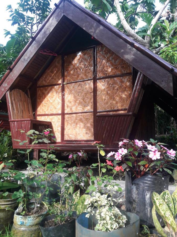 Lhoyjean Garden Hostel Batuan Exteriör bild