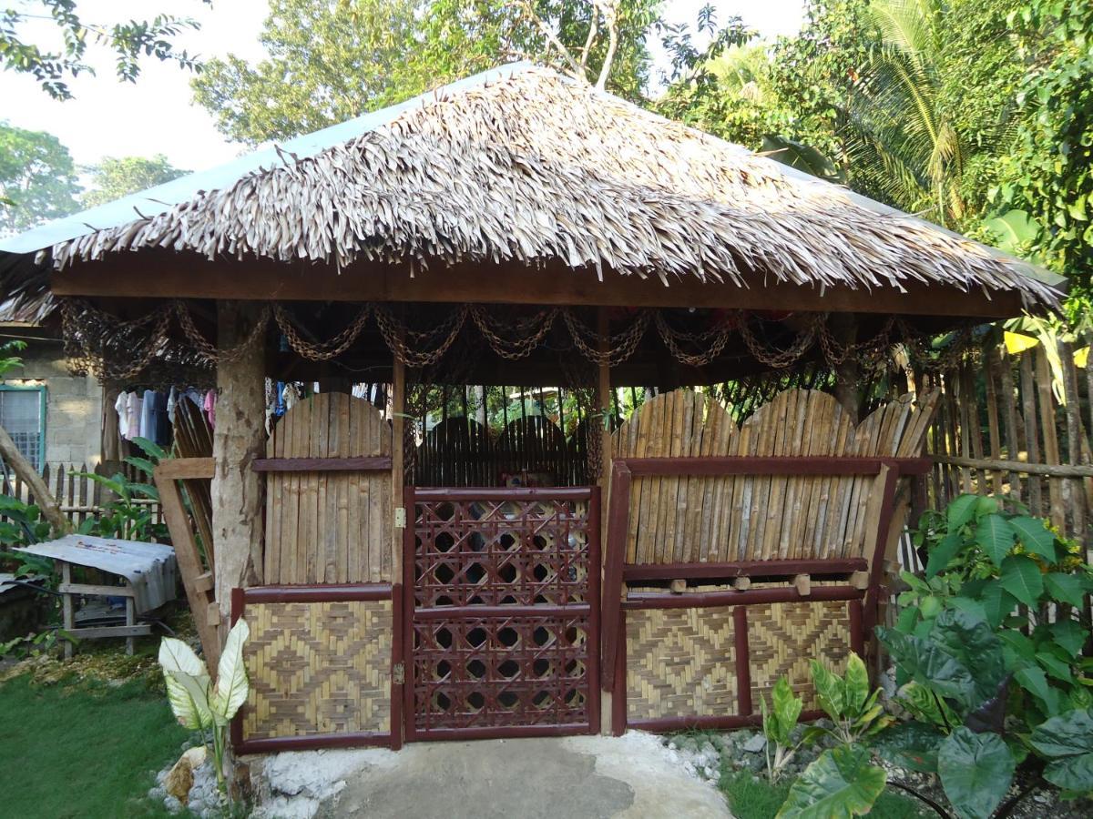Lhoyjean Garden Hostel Batuan Exteriör bild