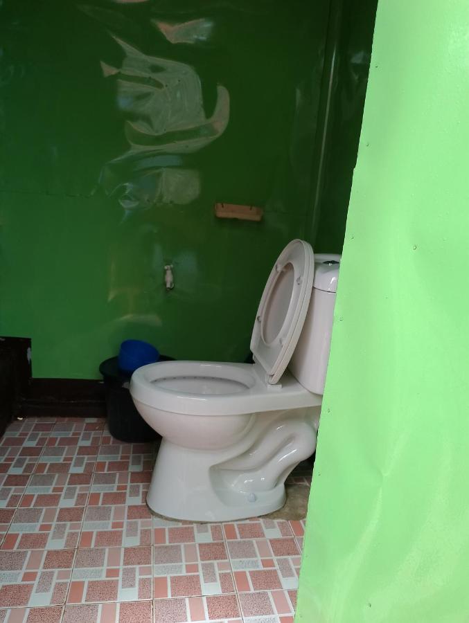 Lhoyjean Garden Hostel Batuan Exteriör bild