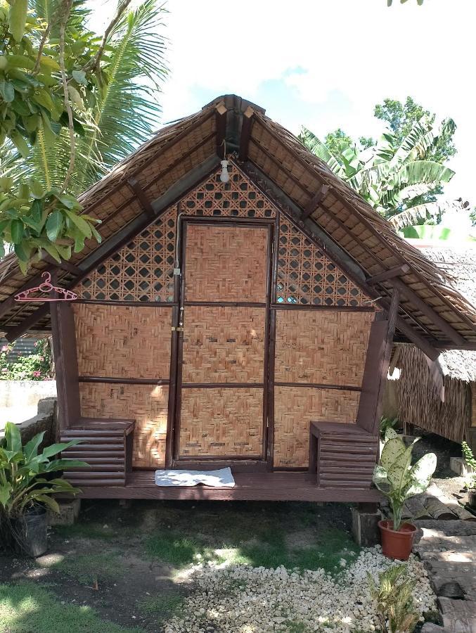 Lhoyjean Garden Hostel Batuan Exteriör bild