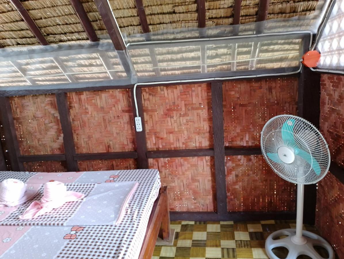 Lhoyjean Garden Hostel Batuan Exteriör bild
