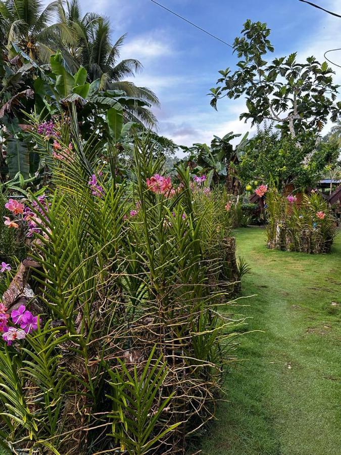 Lhoyjean Garden Hostel Batuan Exteriör bild